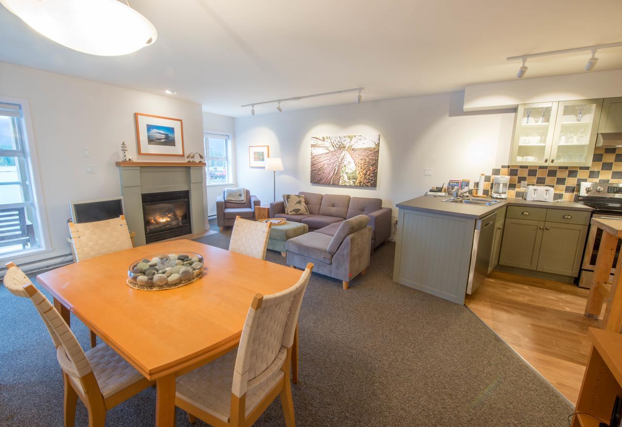 Luxury 2Br Oceanfront Condo By Onlybc 201 Tofino Exterior foto